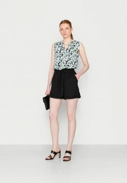 TOM TAILOR SLEEVELESS - Top - Offwhite Green Floral Design 8 TOM TAILOR SLEEVELESS - Top - Offwhite Green Floral Design -TOM TAILOR online store e3bfd7bf164a4fc3b78419b4cb3cb22c