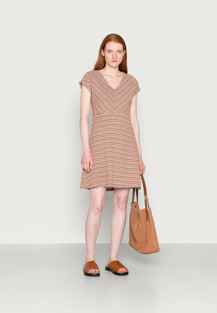 TOM TAILOR COLORFUL DRESS - Day Dress - Orange Structure 4 TOM TAILOR COLORFUL DRESS - Day Dress - Orange Structure - Image 2