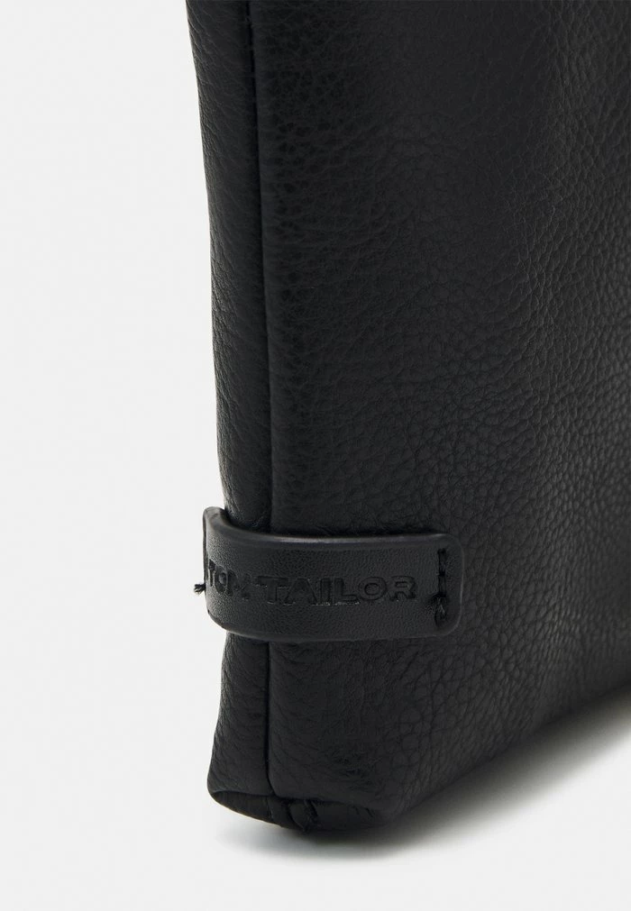 TOM TAILOR RUBIANA MOBILE PHONE CASE - Phone Case - Black 6 TOM TAILOR RUBIANA MOBILE PHONE CASE - Phone Case - Black - Image 4