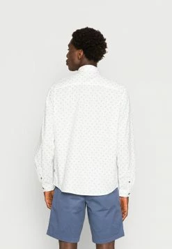 TOM TAILOR PAISLEY PRINTED - Shirt - White Minimal Design -TOM TAILOR online store e7ec75065b054f6091fa2e5090c819bd