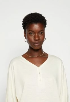 TOM TAILOR BATWING - Long Sleeved Top - Soft Buttercream 11 TOM TAILOR BATWING - Long Sleeved Top - Soft Buttercream -TOM TAILOR online store f0977440f66d401eb1fba0ffe2bf30bd