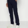 TOM TAILOR BASIC WASHED - Chinos - Sky Captain Blue 2 TOM TAILOR BASIC WASHED - Chinos - Sky Captain Blue -TOM TAILOR online store f6747725c97f46579685bf496475673e